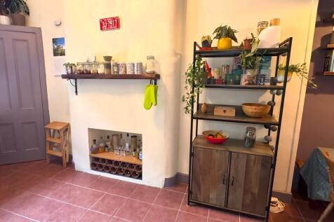 Kitchen 4