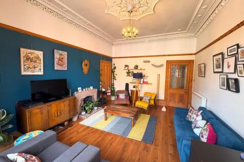 Lounge 3
