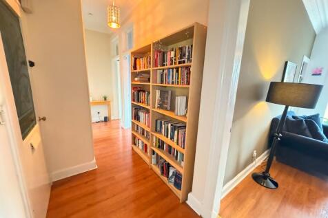 Hall reverse