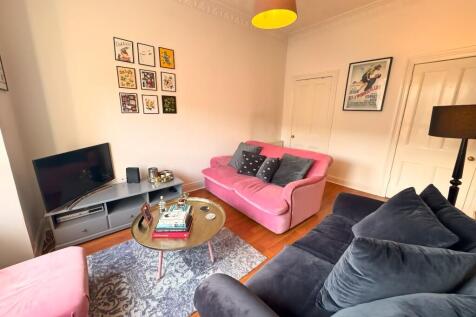 Lounge 4