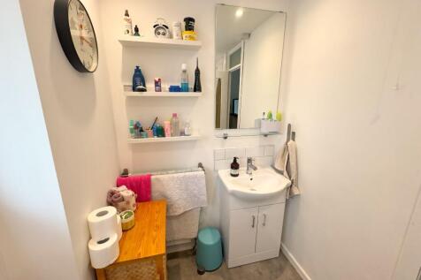 Bathroom 2