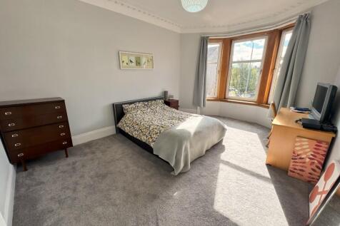 Bedroom 1 (1)
