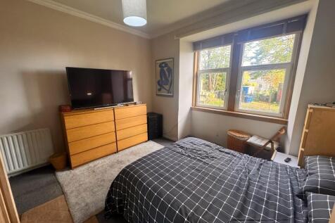 Bed 1 (2)