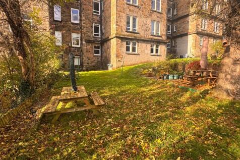 Communal rear garden