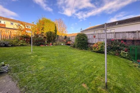 Communal rear garden