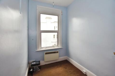 Study/dressing room