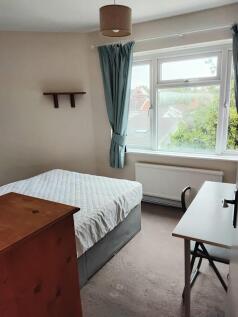 Bedroomupstairs1