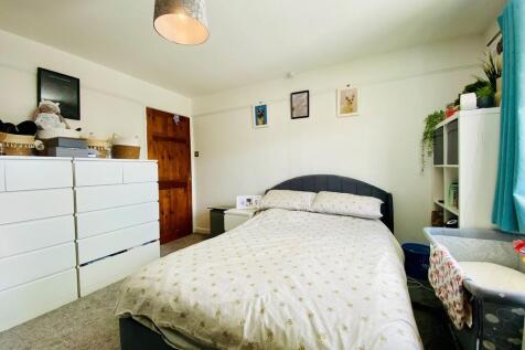 Bed 1 - 3