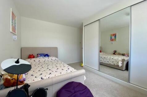 Bed 2 - 3