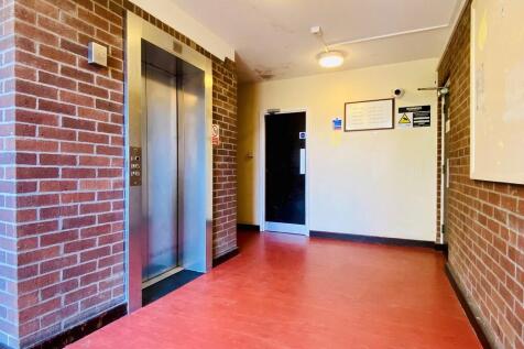 Communal area and...