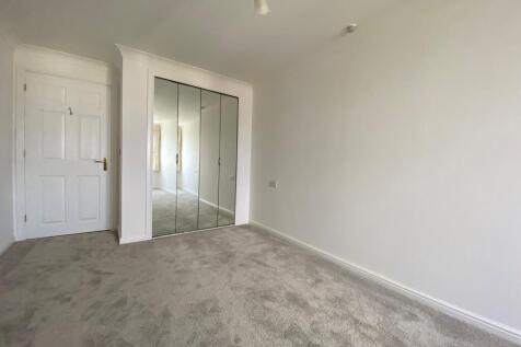 Bedroom - 2
