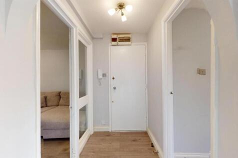 691457b6cb56e9ffa84493c7_672dbe1e5d4974ad012a6ff0f