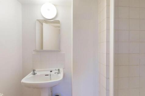 6915b814c51eddd4b42f9534_bb7f2d7d0cf15f01523461509