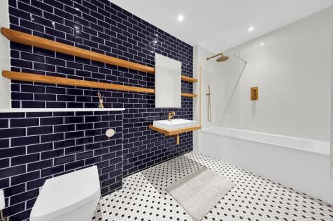 WhatsApp Image 2025-11-28 at 14.25.10 (3).jpeg