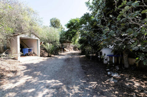 Property Image 39
