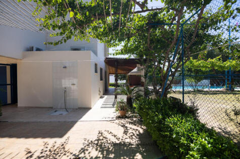 Property Image 32