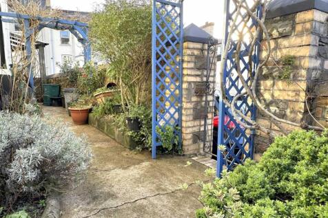 Property Image 11
