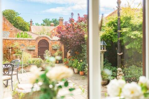 Property Image 28