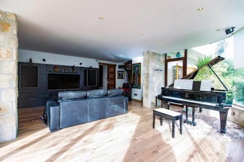 Property Image 10