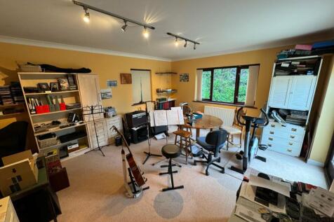 Property Image 39