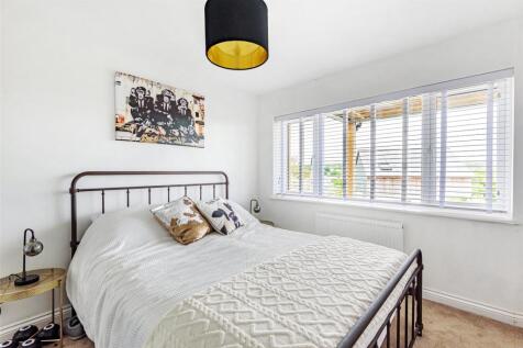Bed 1