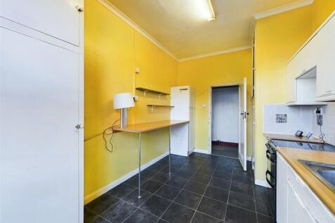 Kitchen Alt