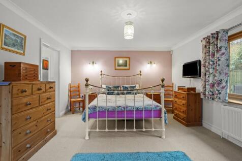 Principal Bedroom