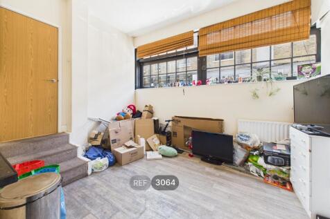 Kitchen / Reception Room