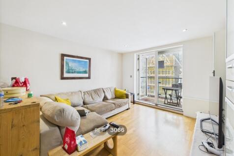 Kitchen / Dining / Living area