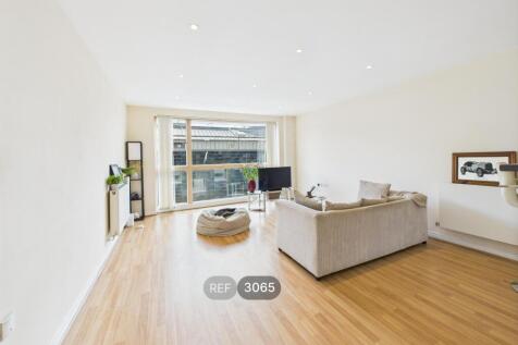 Kitchen / Living area