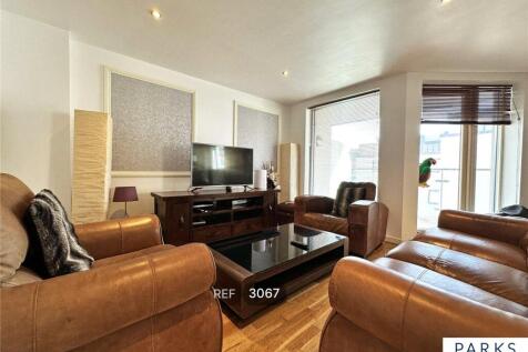 Kitchen / Living area