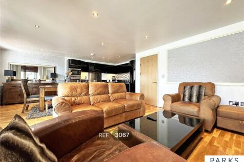 Kitchen / Living area