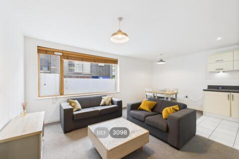 Kitchen / Living area