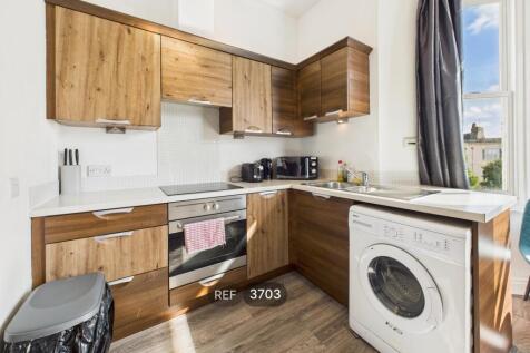Kitchen / Living area