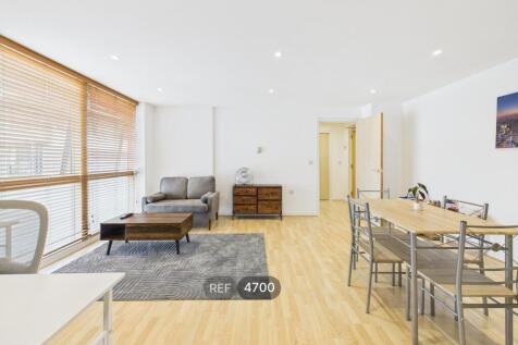 Kitchen/Living area