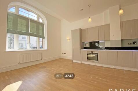 Kitchen / Living area