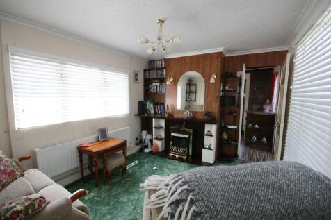 Photograph 3