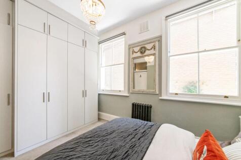 29 - built in wardrobes.jpg