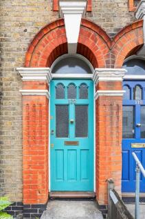 door R2A5886-997x1495.jpg