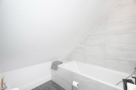 img3.jpg
