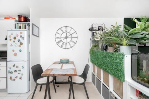 Dining area.jpg