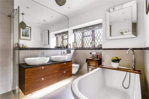 Ensuite Bathroom