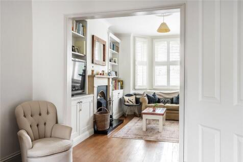 Sitting/ Dining Room