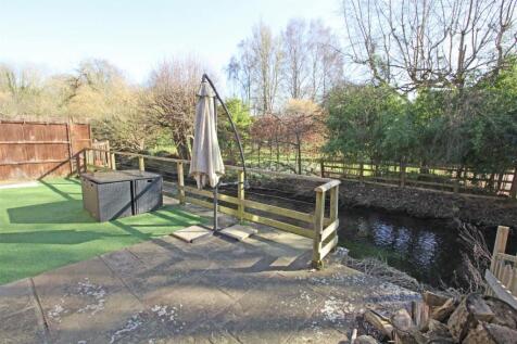 IMG_4760 patio river.jpg