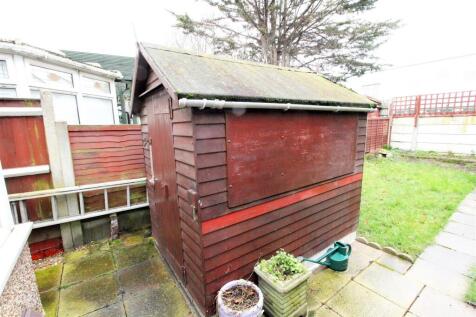 IMG_4670 shed.jpg