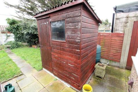 IMG_4671 shed.jpg