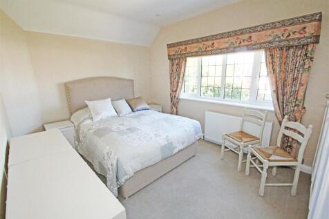 IMG_5190 bed3.jpg