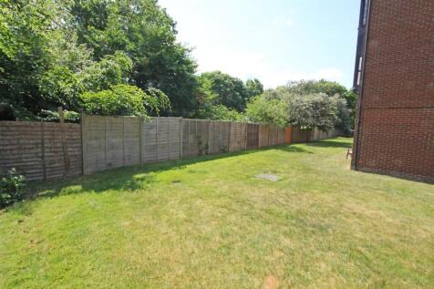 IMG_5457 garden.jpg
