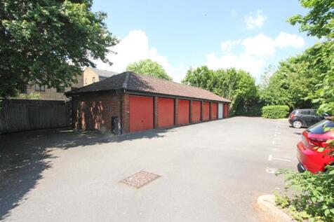 IMG_5465 garages.jpg