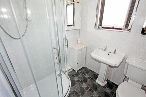 IMG_5681 shower.jpg